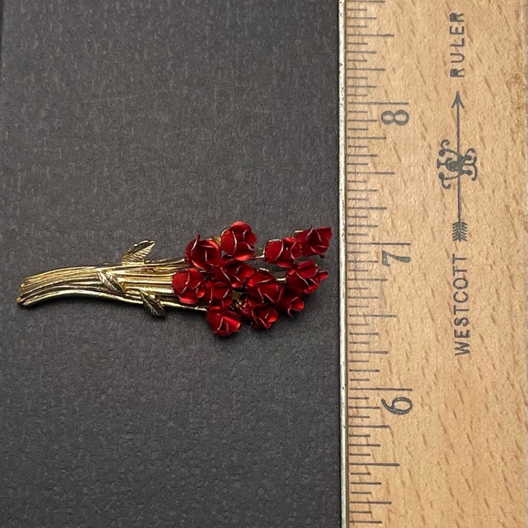 Vintage David Monn Brooch Dozen Red Roses Bouquet Signed - Picture 3 of 8
